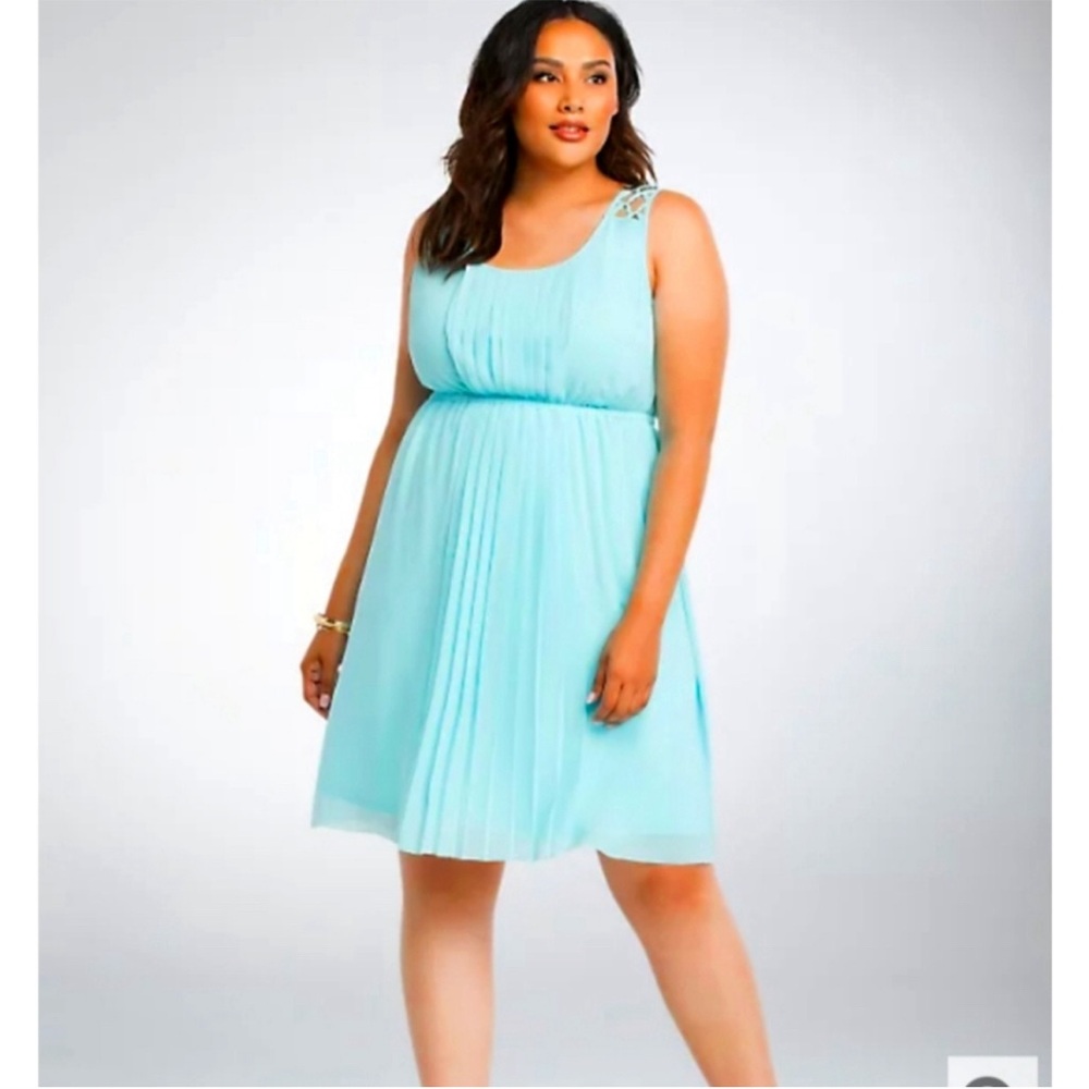 Torrid Lattice Strap Pleated Chiffon Dress V Back Aqua Blue Size 1